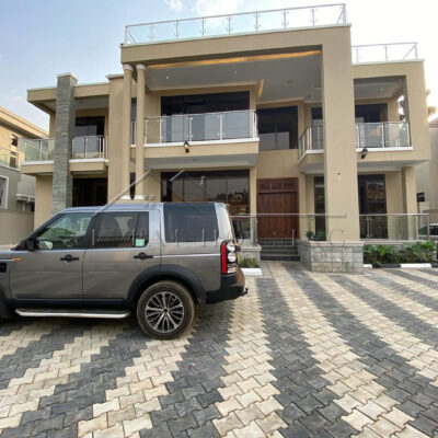 397074744_18105838192350823_1390027818427121821_n