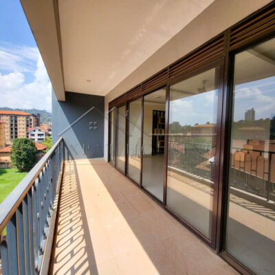 3c5e55e8-c9ec-4a2e-9b0e-2bedafbf3d72