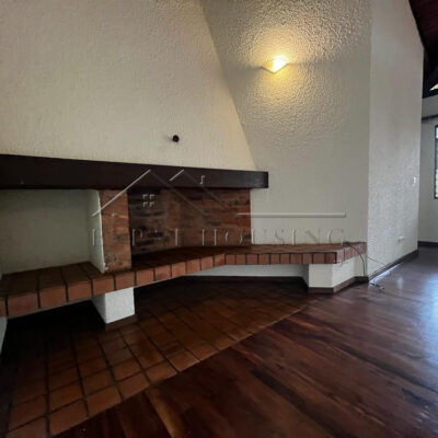 3ec8bcfe-b583-46f5-be59-99909d63df02