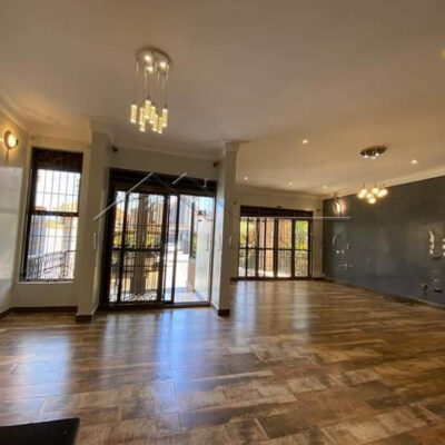 420357791_729008362712644_2941547202949550163_n (1)