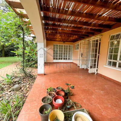 426ae0c2-bc1c-49a5-b06f-f2899e3fb161 (1)