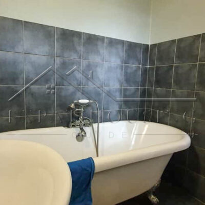 4ff00ee7-d781-4119-a4eb-028ad2f0a09e