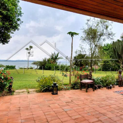 5b0f9df2-9754-4db0-9d76-8de7dc2bc741