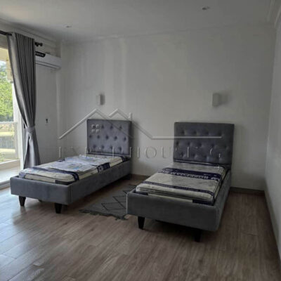 65a3d802-f88a-4b5f-a1f4-ce834ea226ba