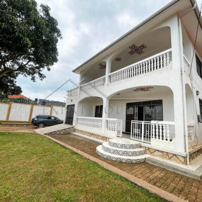 6e501b86-05a7-4e14-b770-f2b71bc2515a (1)