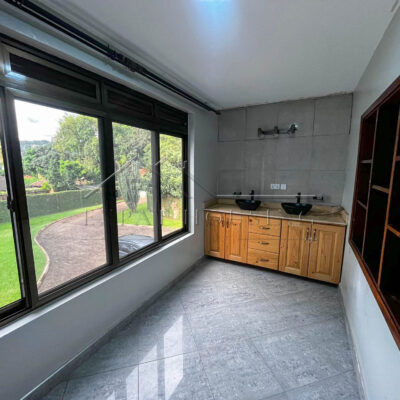 6fc7970d-8038-49ec-a3bf-04112409f735