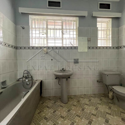 79734232-37e5-4ee2-a69d-25fa03861c75