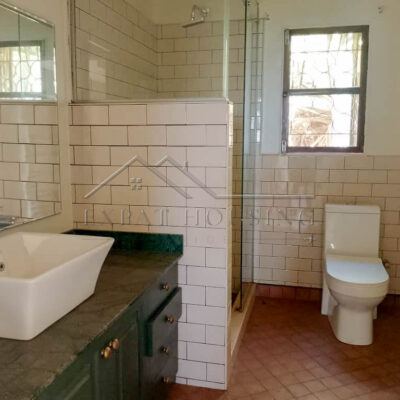 8040e09a-8a83-4dce-a187-5af99cee3c7f