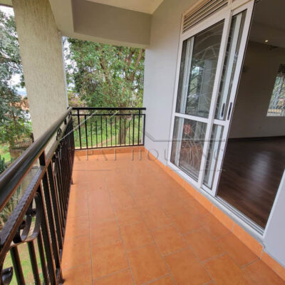 8a65ec5d-c77f-4e4a-95d8-592ef9aa16bd (1)