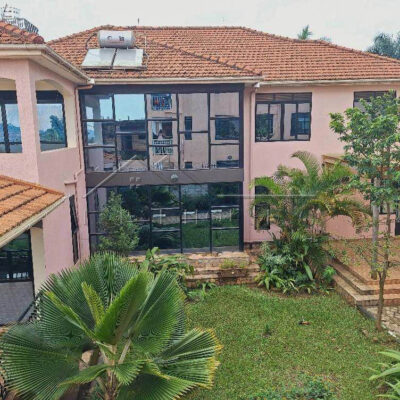 8a865ba2-73b4-4225-a9d9-43ba4c9c6b07