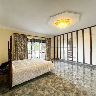 8aff00a0-0dc1-4904-abbb-65e3a95325ee