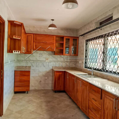 8c480d8f-8ee8-4023-adce-ad870e78d242