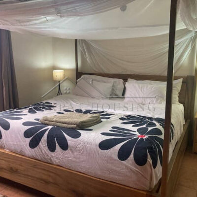 acbd4296-5f0d-4987-b75c-4caea2589000