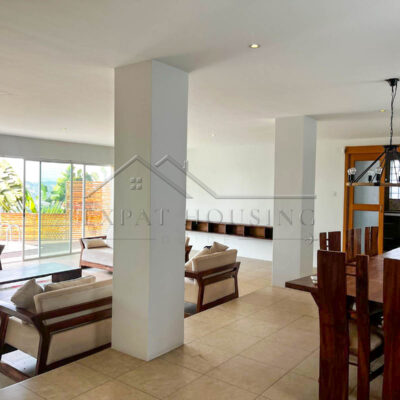 b2d36437-940b-444f-95d6-a53119d075c5