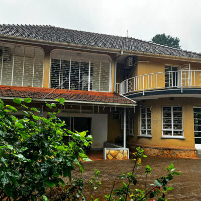 b516f8f5-fc87-4a9d-a92c-4a1004cab315