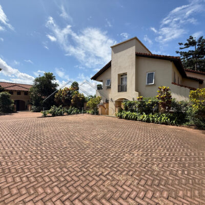 c5e4dbdb-28b3-471a-af52-918fe928db25