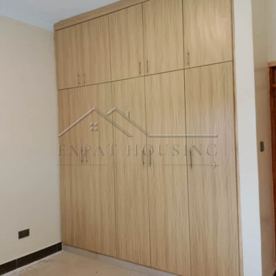 d4ae0ffe-b8c4-4e3b-b924-d9b6d1472805