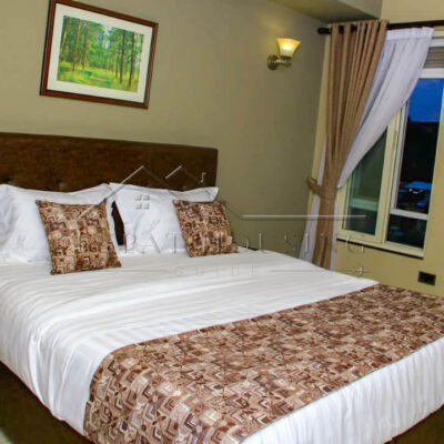 df00aece-316d-4be1-ab84-76834d809b45