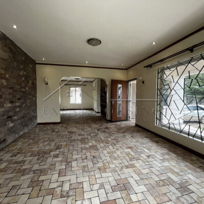 e08cf85a-5ff3-4bdf-9219-8c739e0f8306