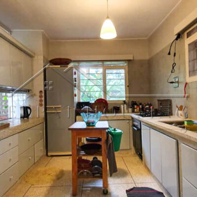 efd19f9c-0821-46a4-ae37-37b5a249b1e2