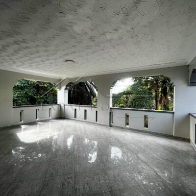 effcc158-5a5b-4326-85db-32b274ce07e1