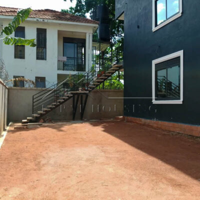 f4db95c0-a817-424f-8cb8-d15f8d8244a6