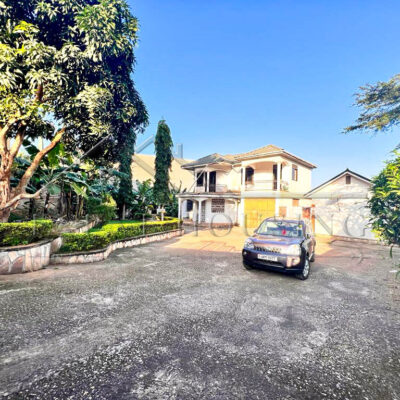 f939e8a1-55bd-40e8-93d1-fb437a3b3557